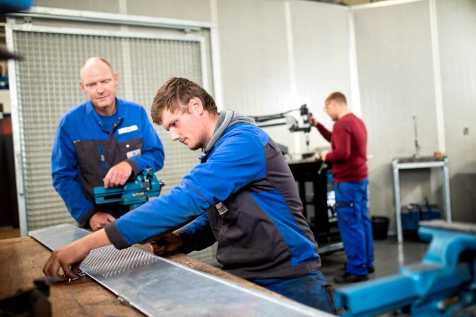 Hillebrandt Ausbildung Lernwerkstatt Metallbauer